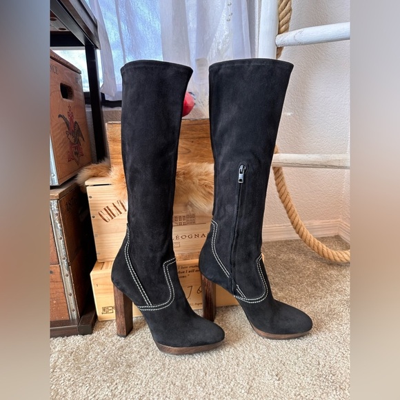 Burberry Black with white stitching suede knee high boots with wood heel size 39 - Picture 1 of 13